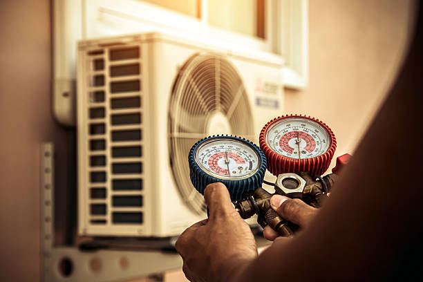 Professional Hvac technician working in Rochester, PA